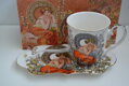 Porcelánový hrnček s táckou Alfons Mucha 